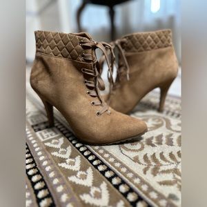 Pointed Toe Lace Up Heel Ankle Boots